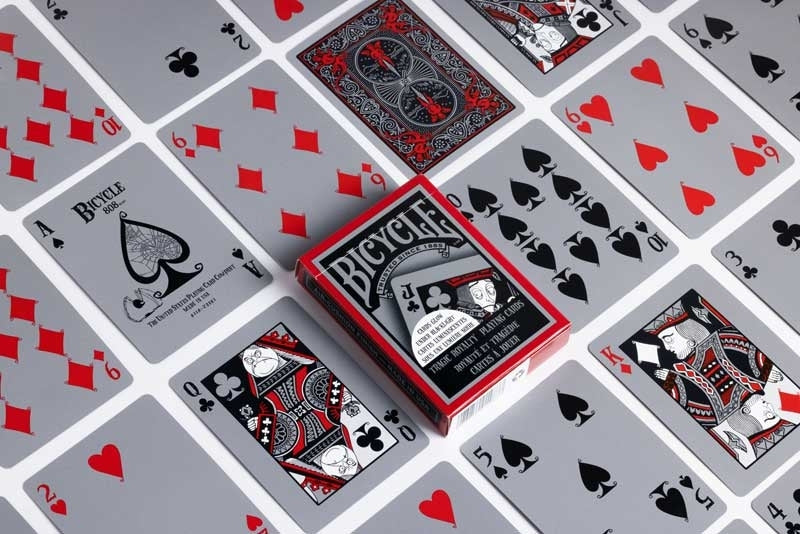 BICYCLE TRAGIC ROYALTY PLAYING CARDS