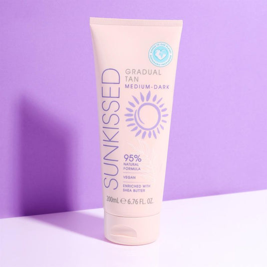 Sunkissed Gradual Tan 200ml Medium - Dark